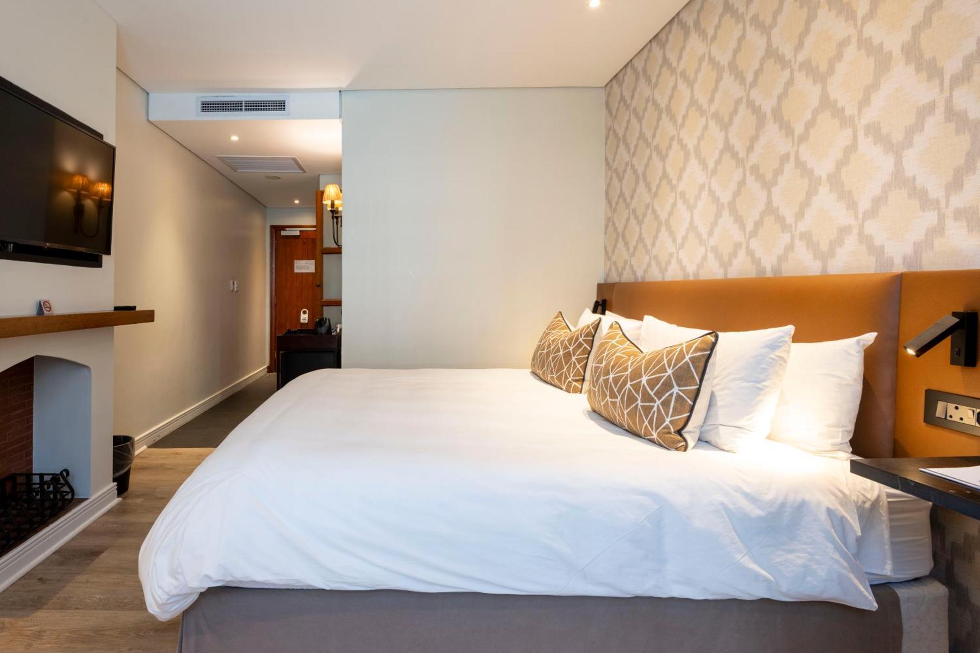Anew Hotel Hilton Pietermaritzburg 외부 사진